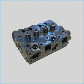 Testa Cilindro / Testata - Yanmar 2Tne68 - 523 - 911106 - Microcar 1005010 - Completa - R.Doc Non Originale