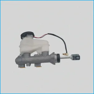 POMPA FRENO CON VASCHETTA LIGIER - 0186050 - LIGIER JS50 XTOO IXO - MICROCAR M.GO - R.DOC NON ORIGINALE