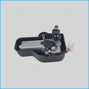 MOTORINO TERGICRISTALLO POSTERIORE - AIXAM 2010 AL 2015 - 8AP065 R.DOC NON ORIGINALE