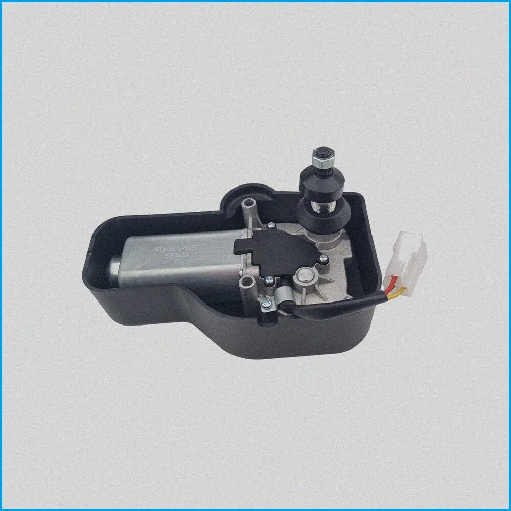 MOTORINO TERGICRISTALLO POSTERIORE - AIXAM 2010 AL 2015 - 8AP065 R.DOC NON ORIGINALE