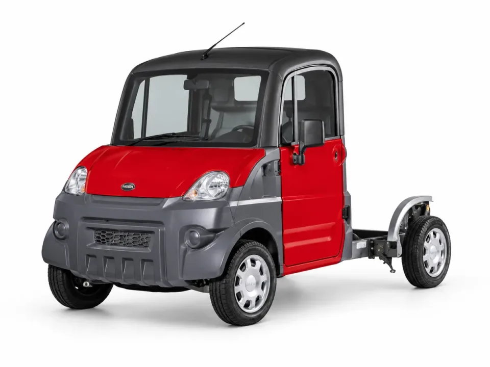 Aixam MULTI TRUCK 400 · MEGA MULTITRUCK 2007
