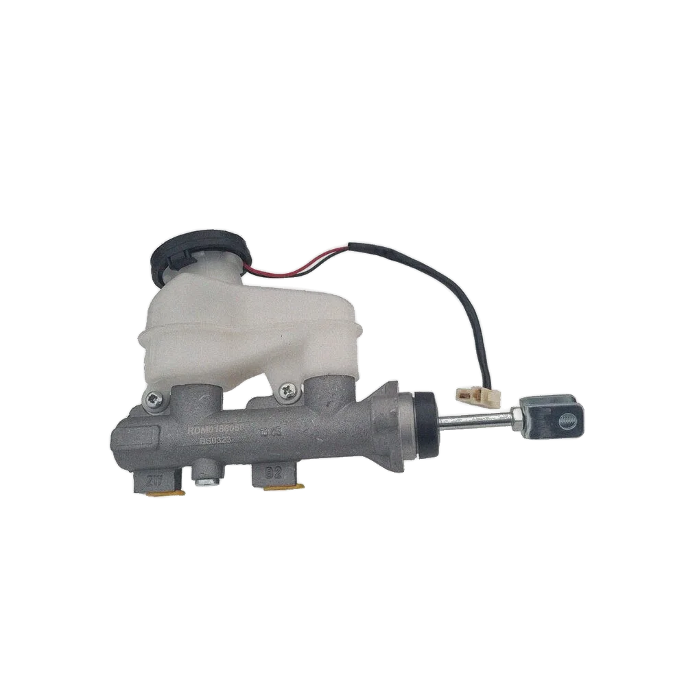 POMPA FRENO CON VASCHETTA LIGIER - 0186050 - LIGIER JS50 XTOO IXO - MICROCAR M.GO - R.DOC NON ORIGINALE